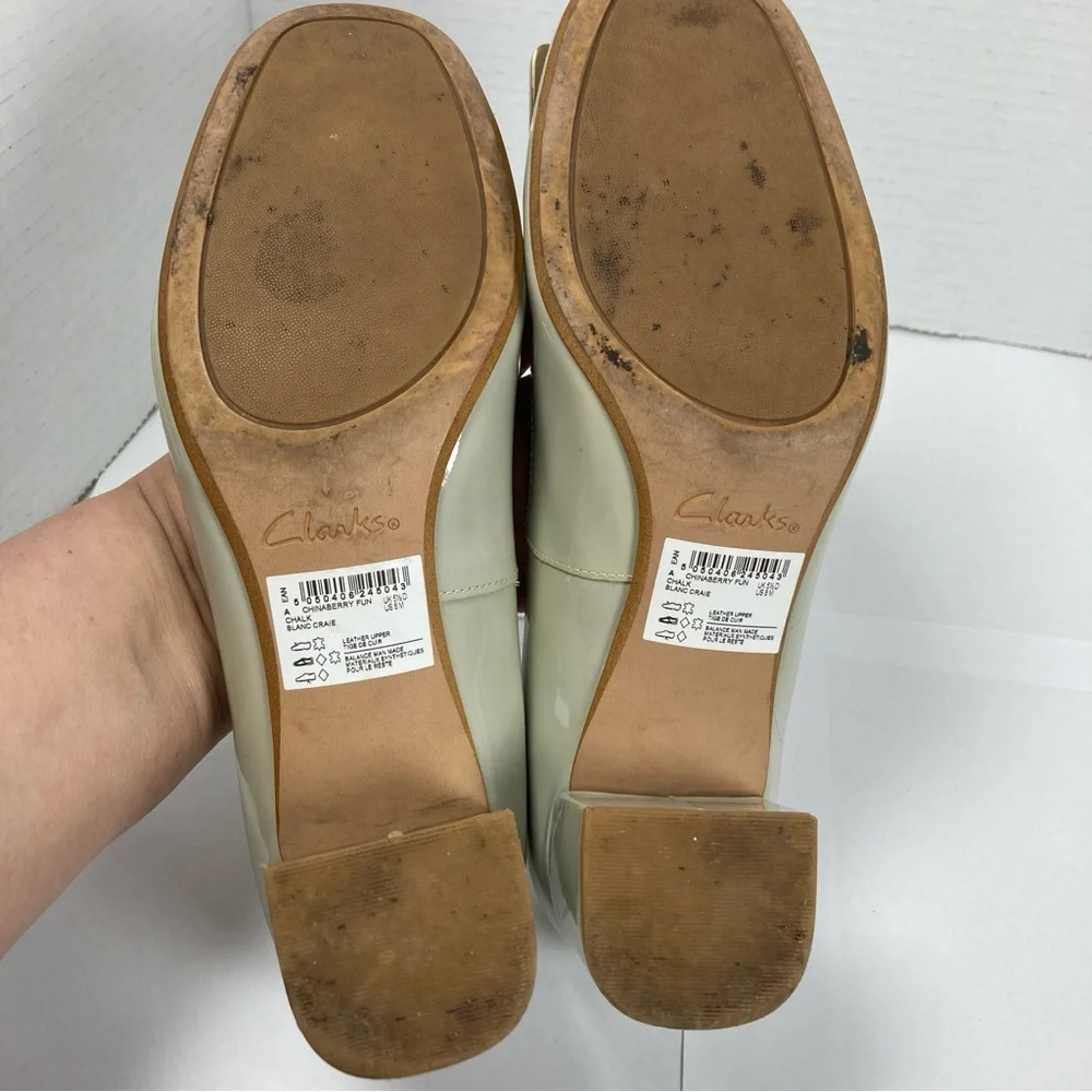 Clark’s Narrative Women’s Shoes 8M Olive Green square patent leather buckle. - Picture 10 of 11